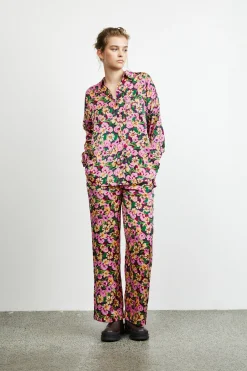 Casual pants