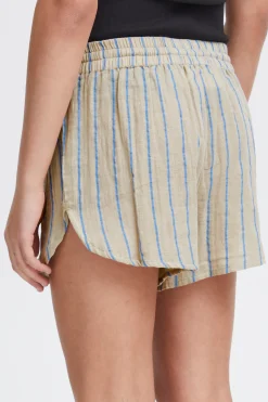 IAFOXA Shorts