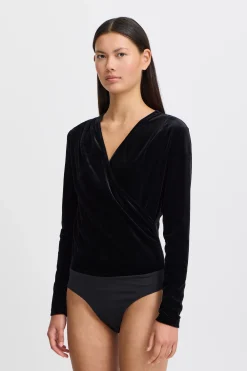 IAKAYITA Body