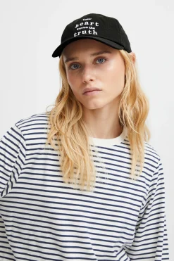 IAKIM Chapeau