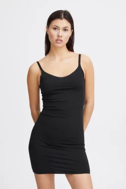 IASIV Robe