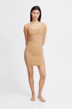 IASIV Robe