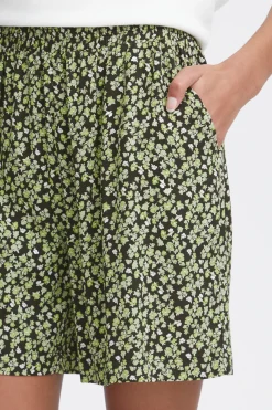 IHAYA Shorts