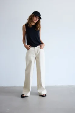 IHCAROLINAS Jeans
