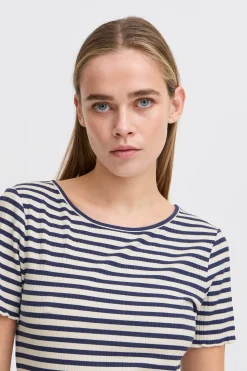 IHCELLA T-shirt