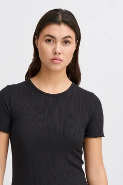 IHCELLA T-shirt