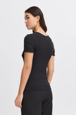 IHCELLA T-shirt