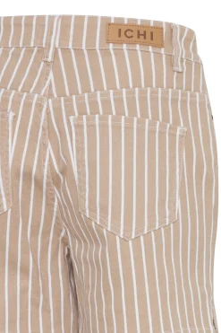 IHCILK Shorts