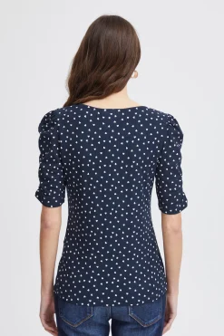 IHDEBBY T-shirt