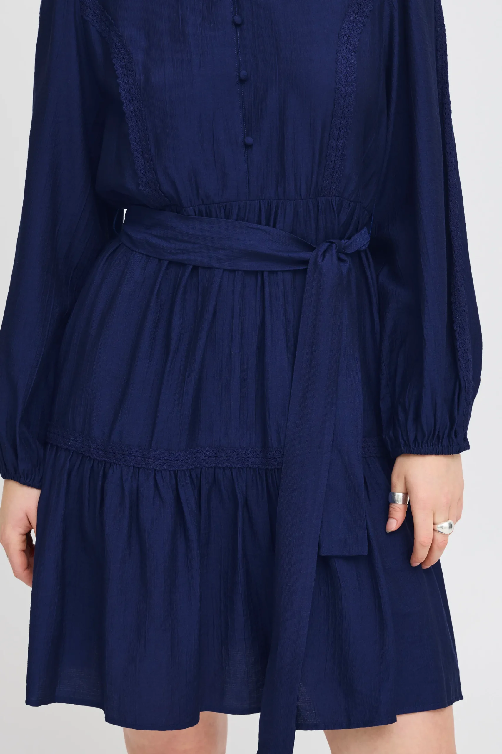 IHEVINA Robe