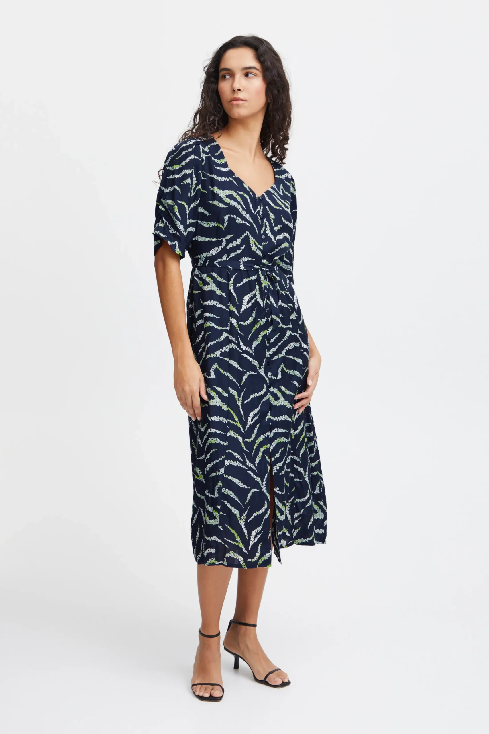 IHEVOLA Robe