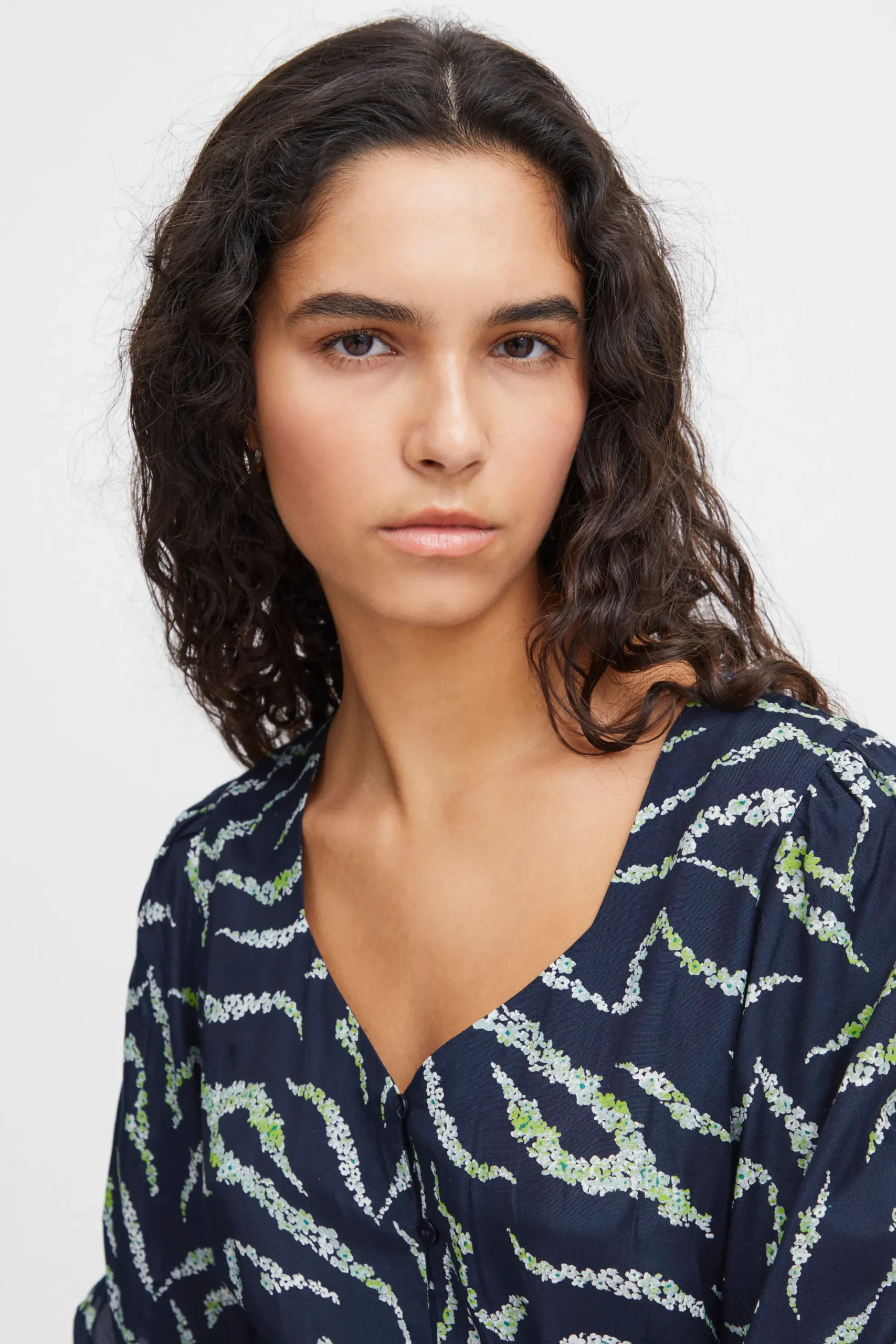 IHEVOLA Robe