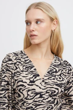 IHFANORA Robe