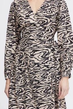IHFANORA Robe