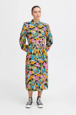 IHGANAVA Robe
