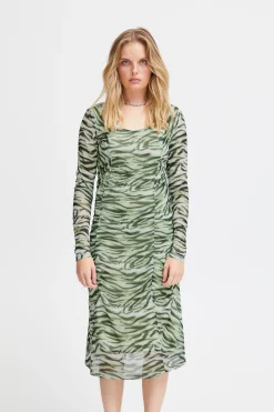 IHISTA Robe