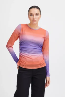 IHISTA T-shirt