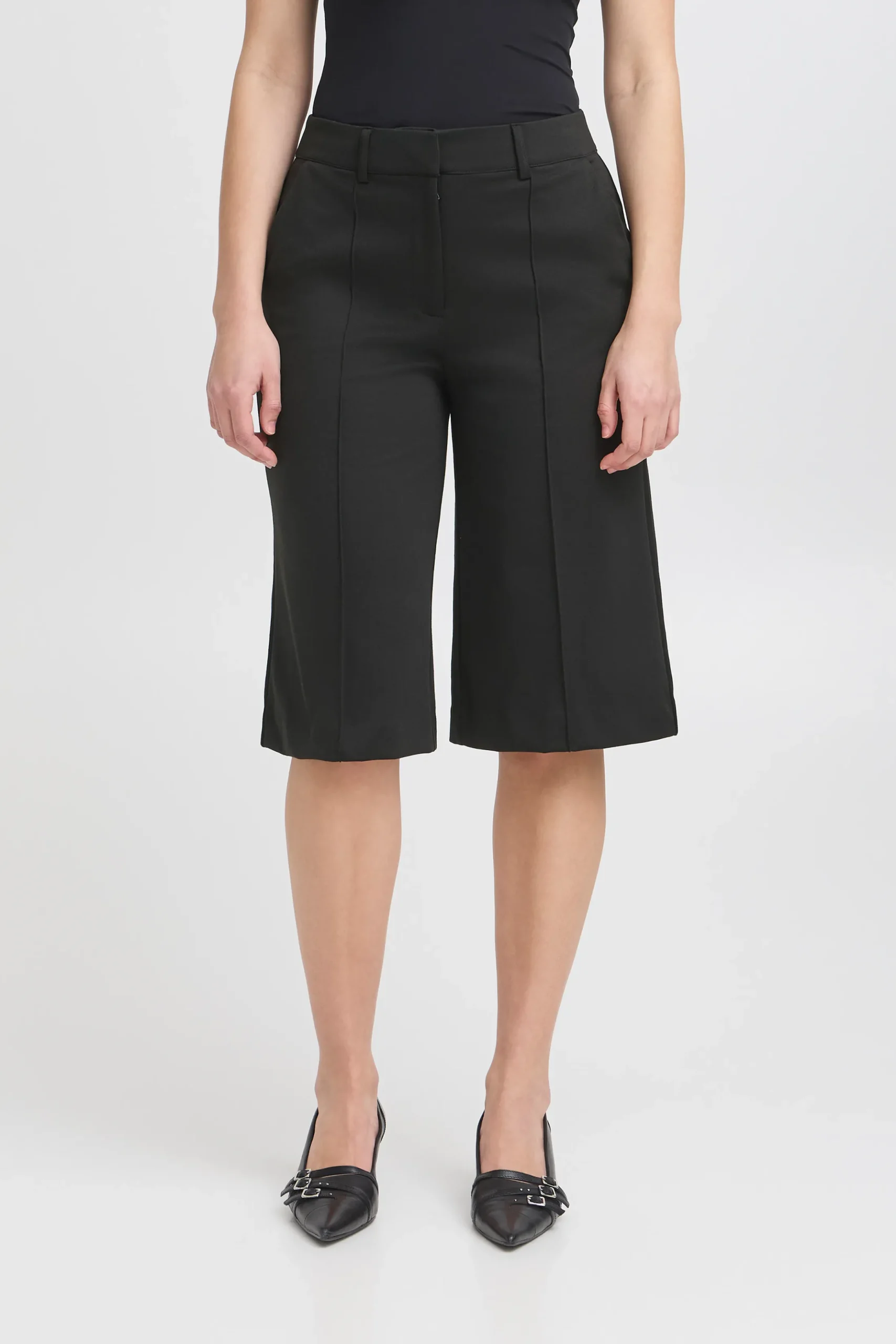 IHKATE BERMUDA Shorts