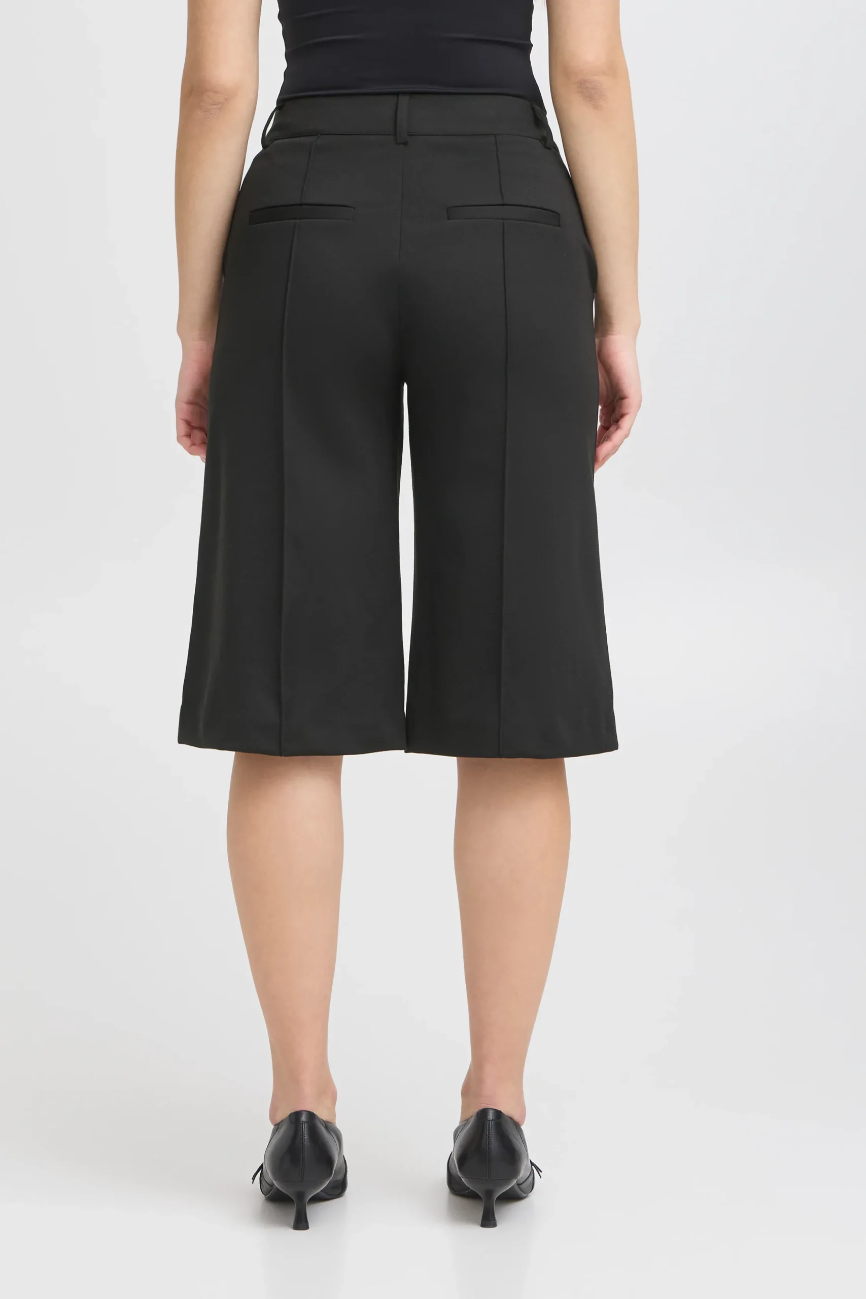 IHKATE BERMUDA Shorts