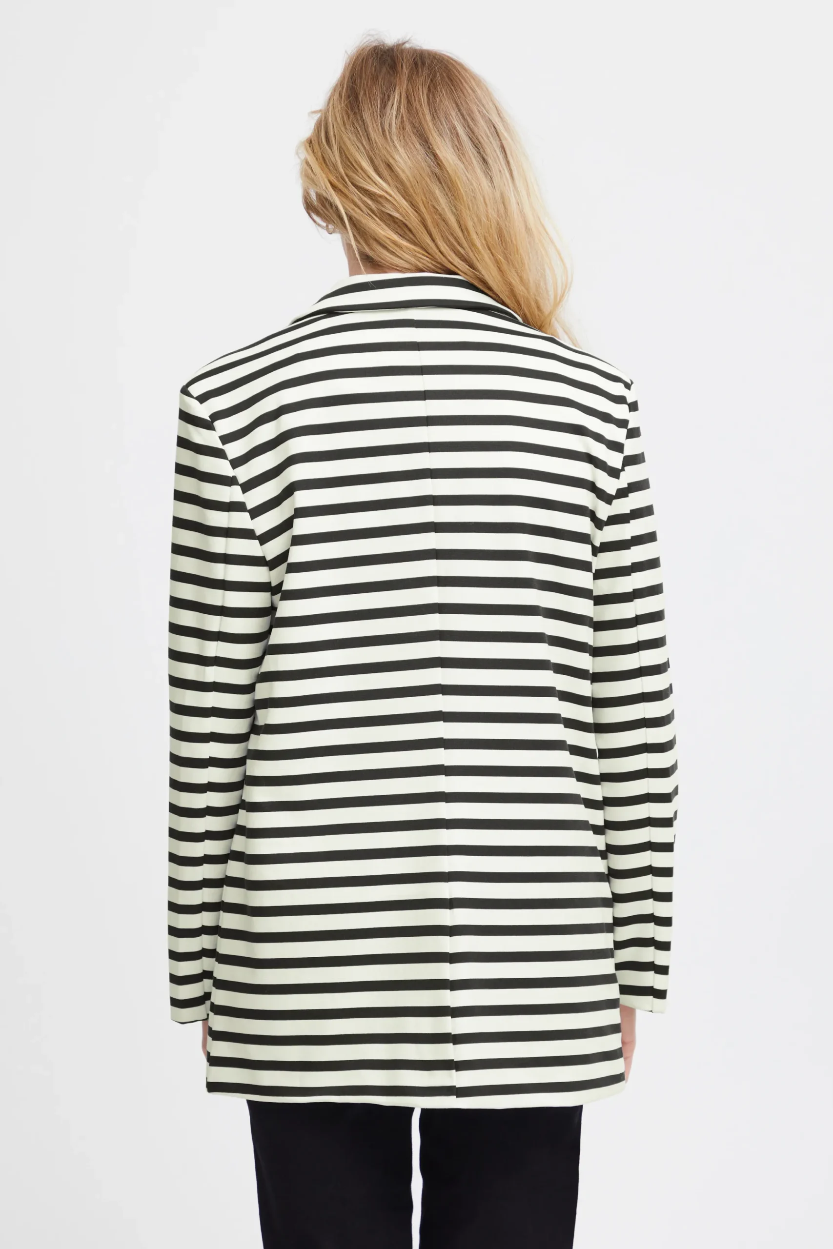 IHKATE Blazer