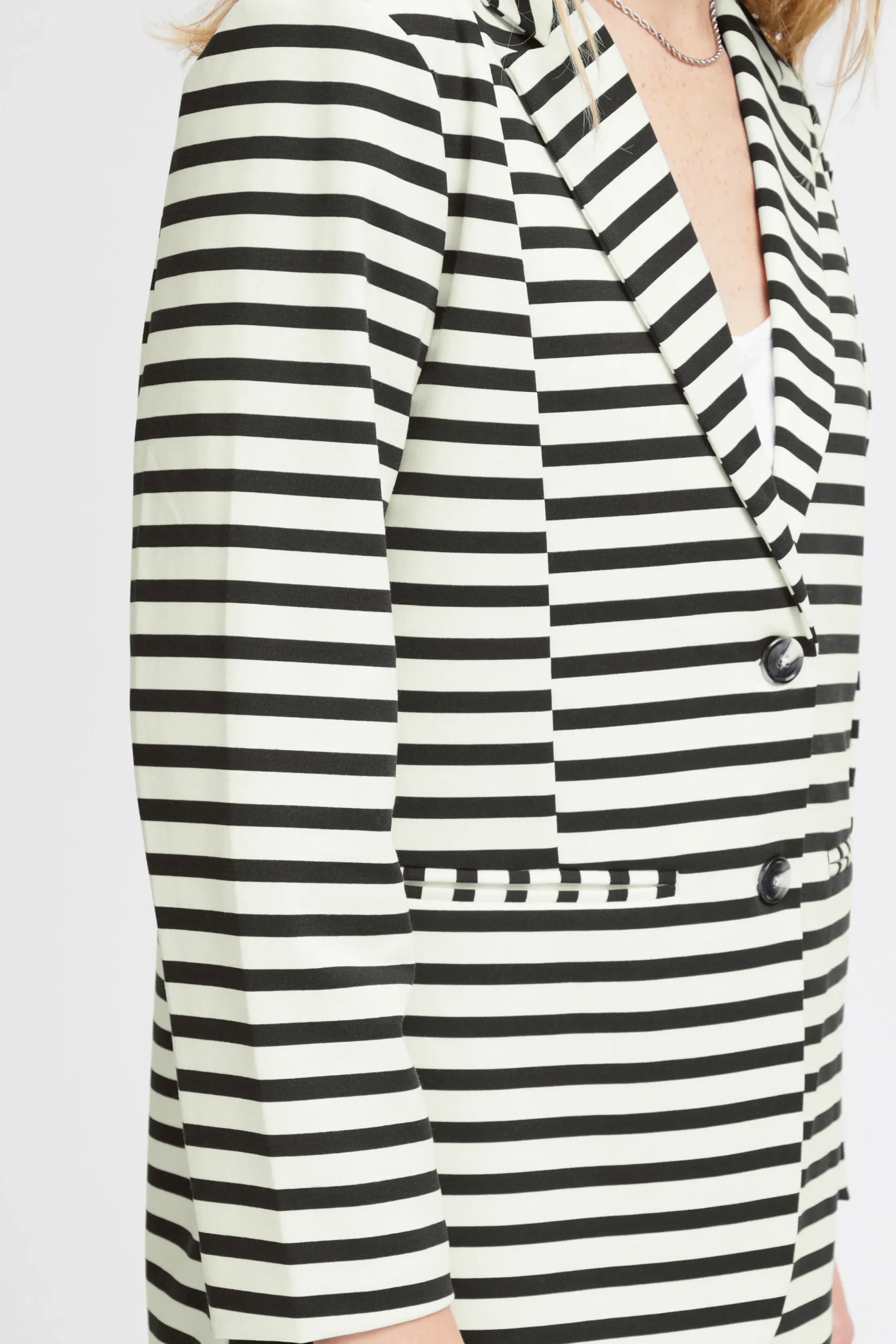IHKATE Blazer