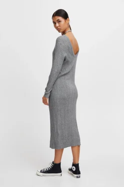 IHKAVA Robe