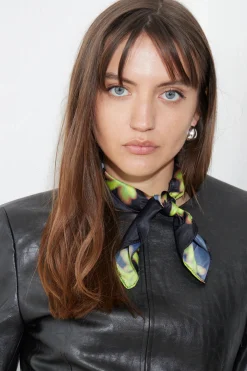 IHLEANI Robe