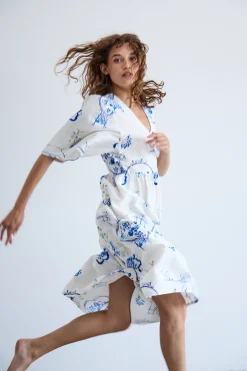 IHLUCIE Robe