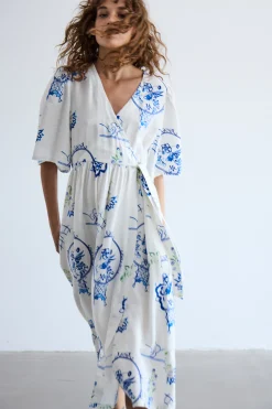 IHLUCIE Robe