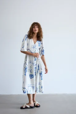 IHLUCIE Robe
