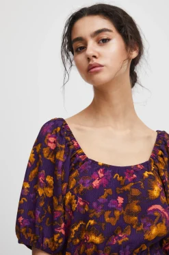 IHMAISE T-shirt