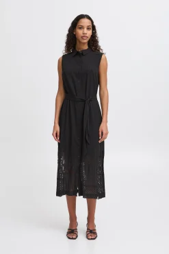 IHMARILA Robe
