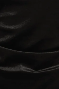 IHNANA T-shirt
