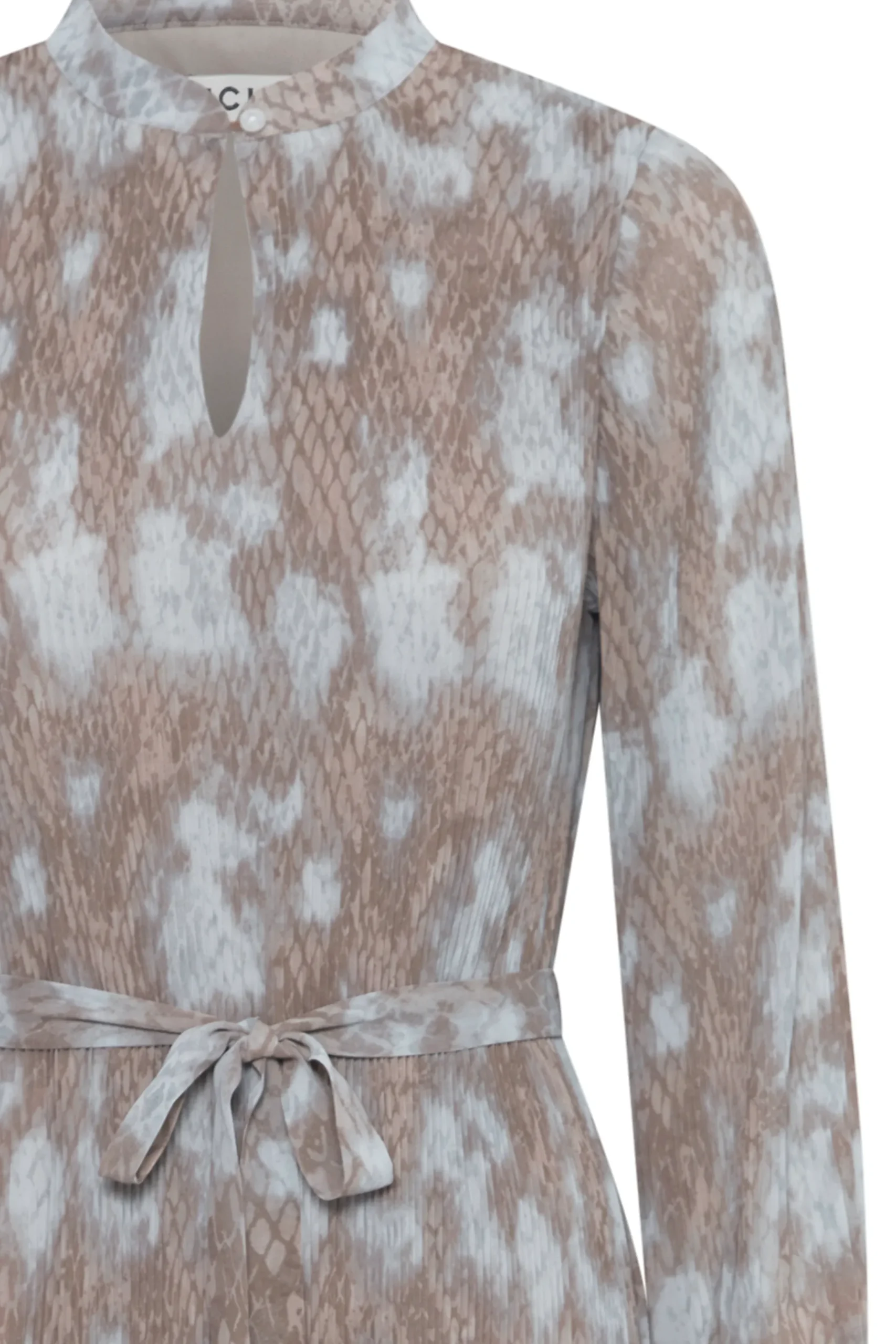 IHNEALLY Robe