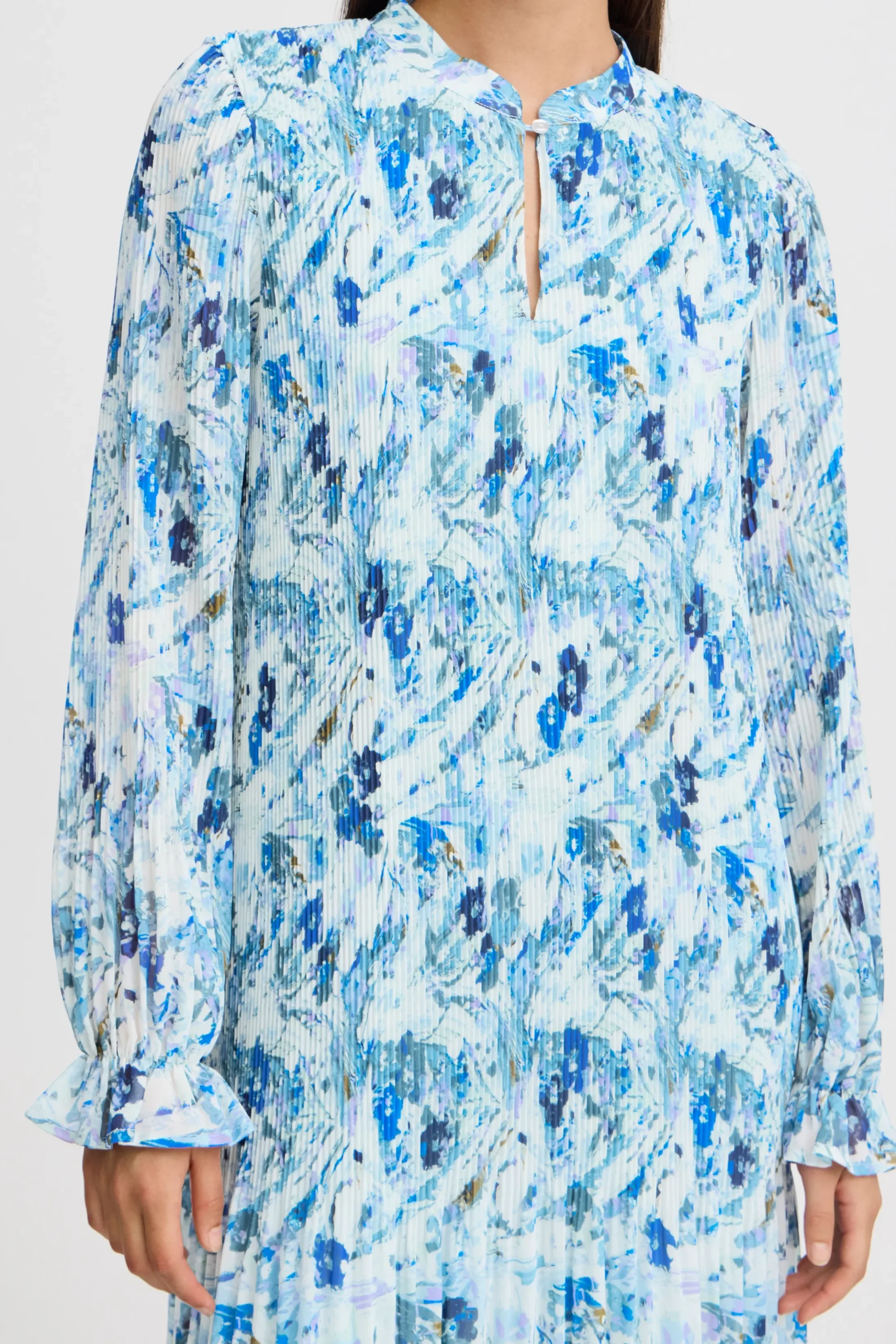IHNEALLY Robe