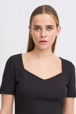 IHORETA T-shirt