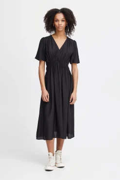 IHQUILLA Robe