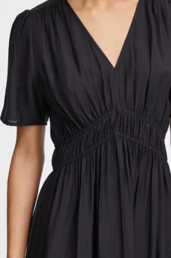 IHQUILLA Robe