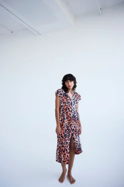 IHRAMYA Robe
