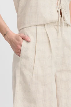 IHSAFFRON Shorts