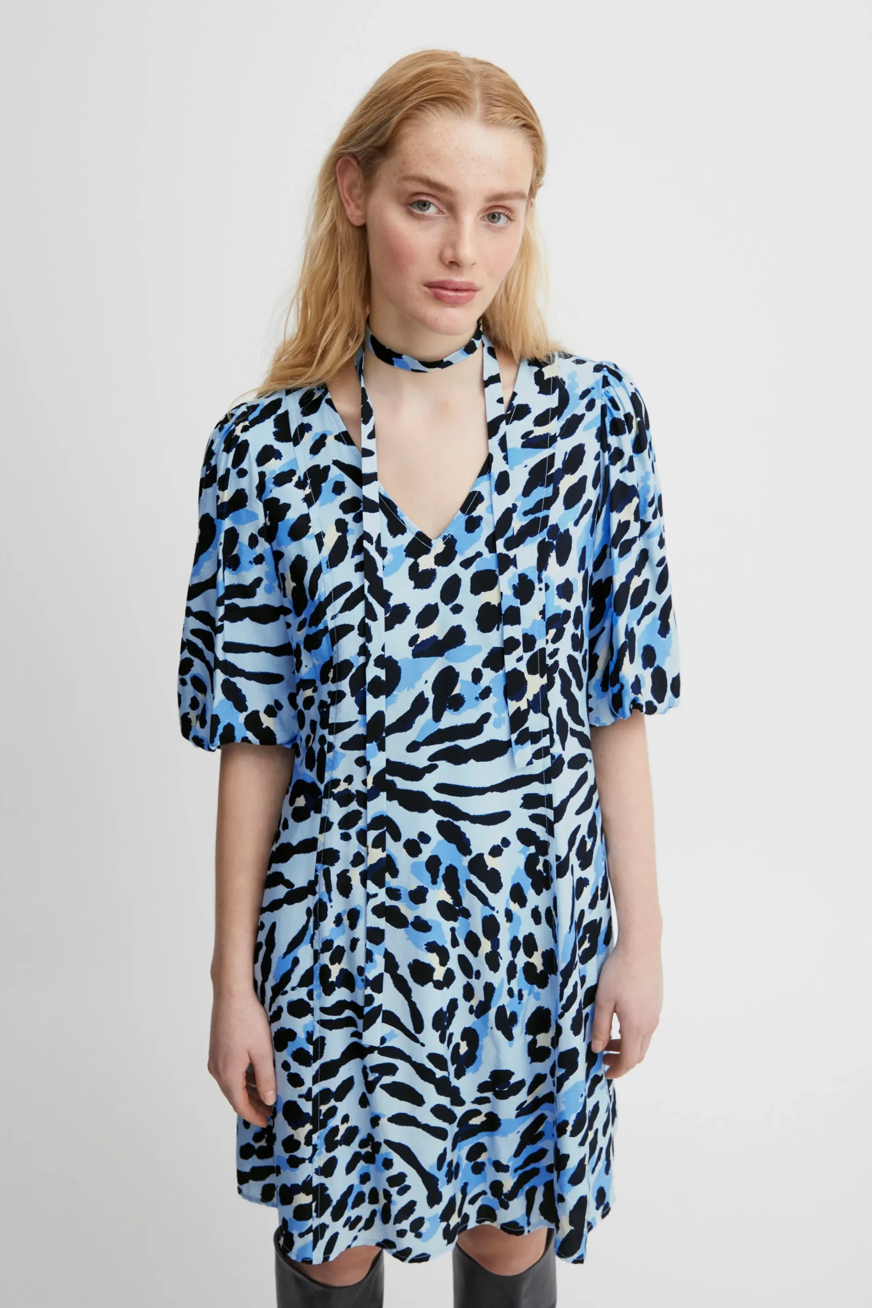 IHSEONORA Robe