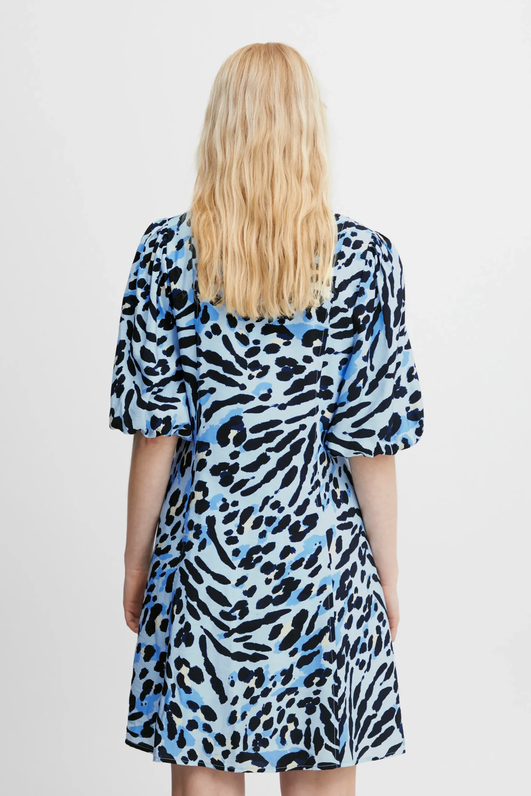 IHSEONORA Robe