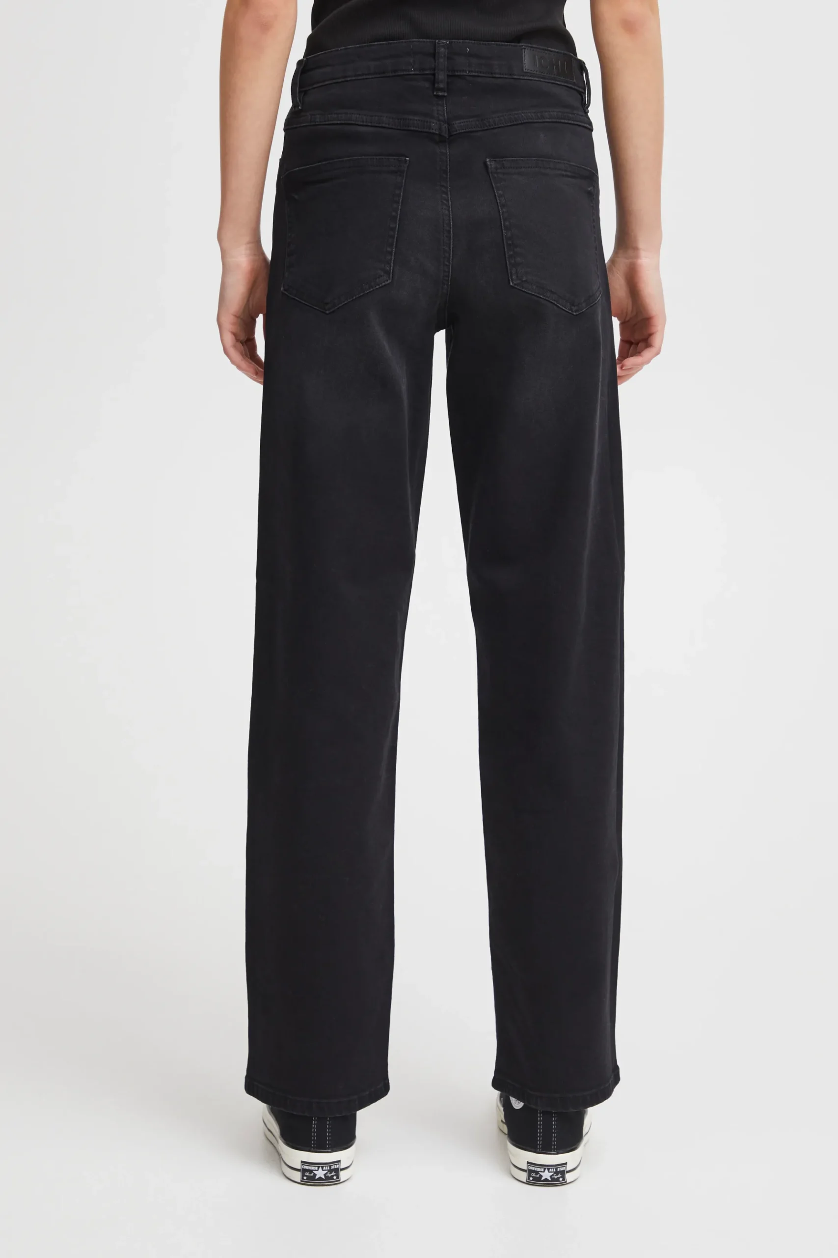 IHTWIGGY Jeans