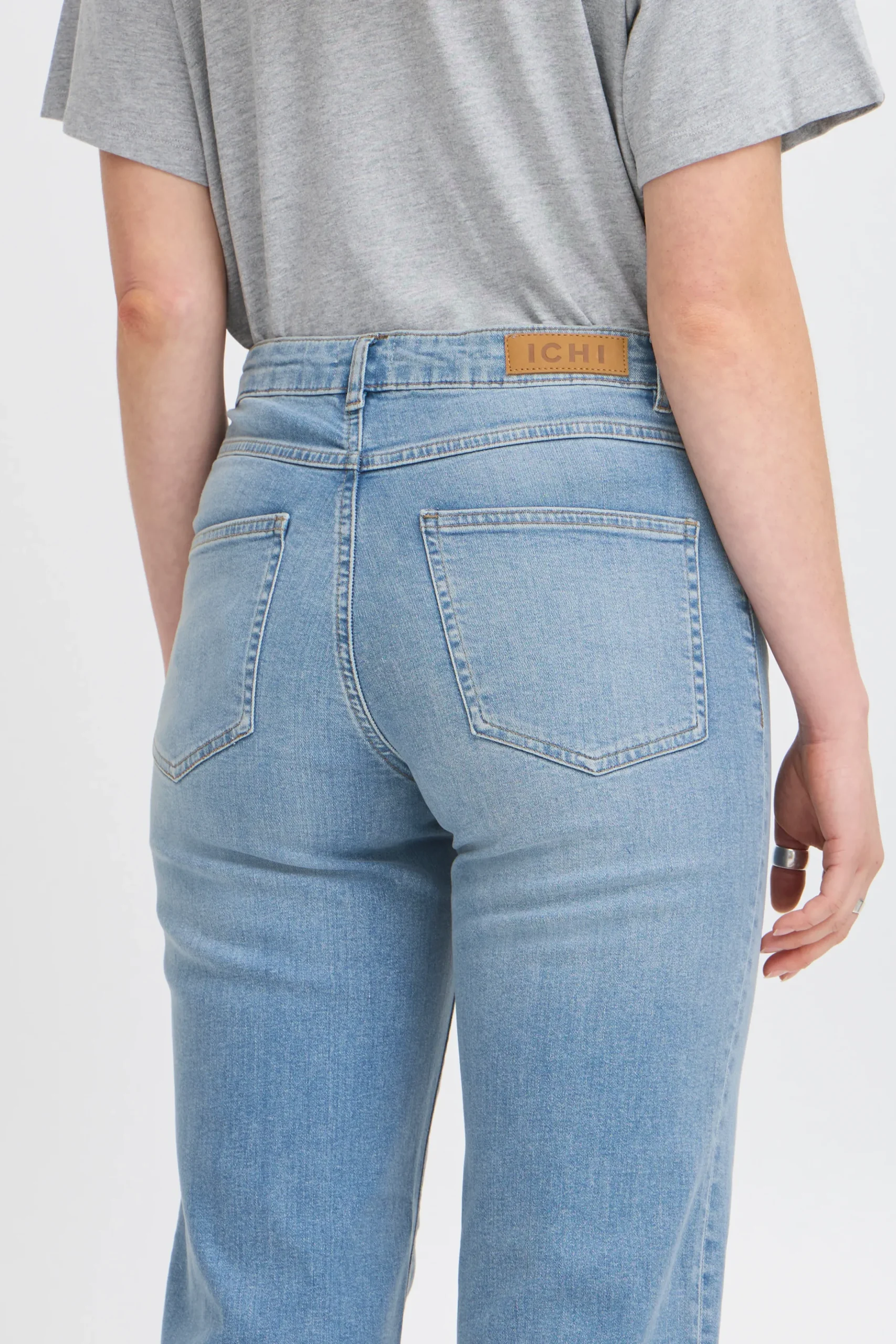 IHTWIGGY Jeans