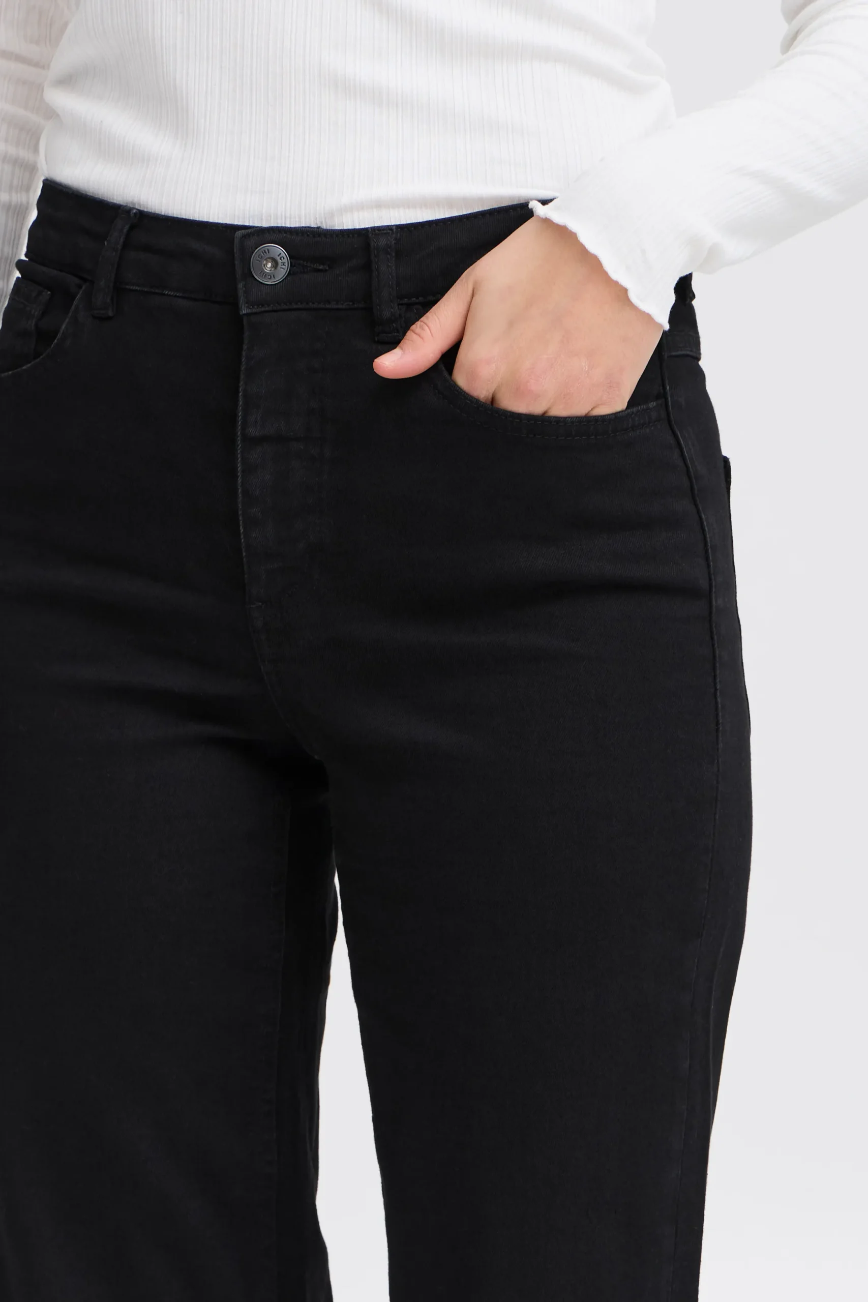 IHTWIGGY Jeans