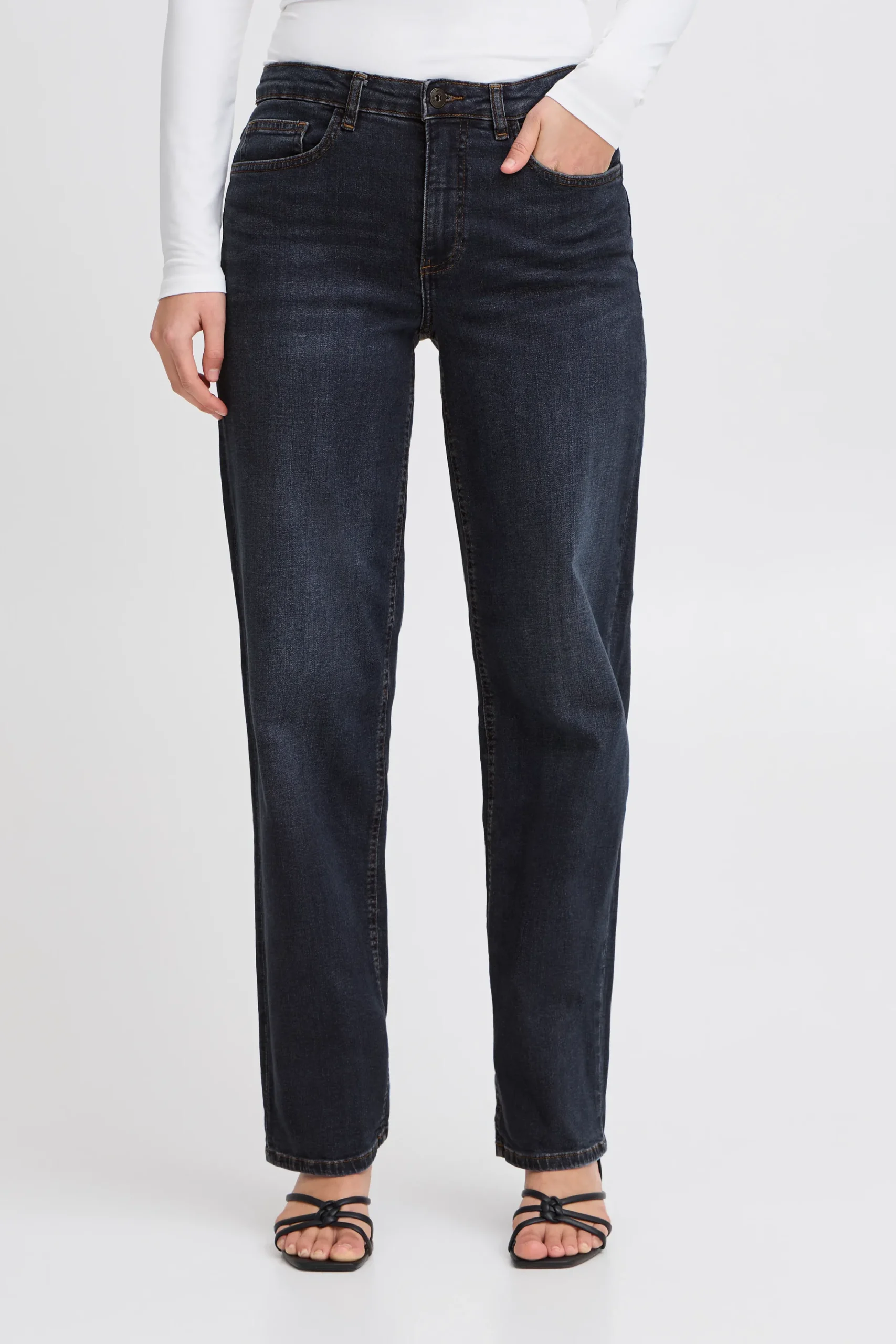 IHTWIGGY Jeans