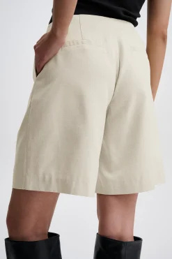IHVILNA Shorts