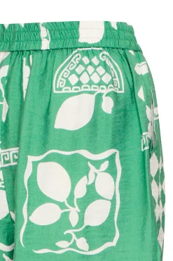IHYETTA Shorts