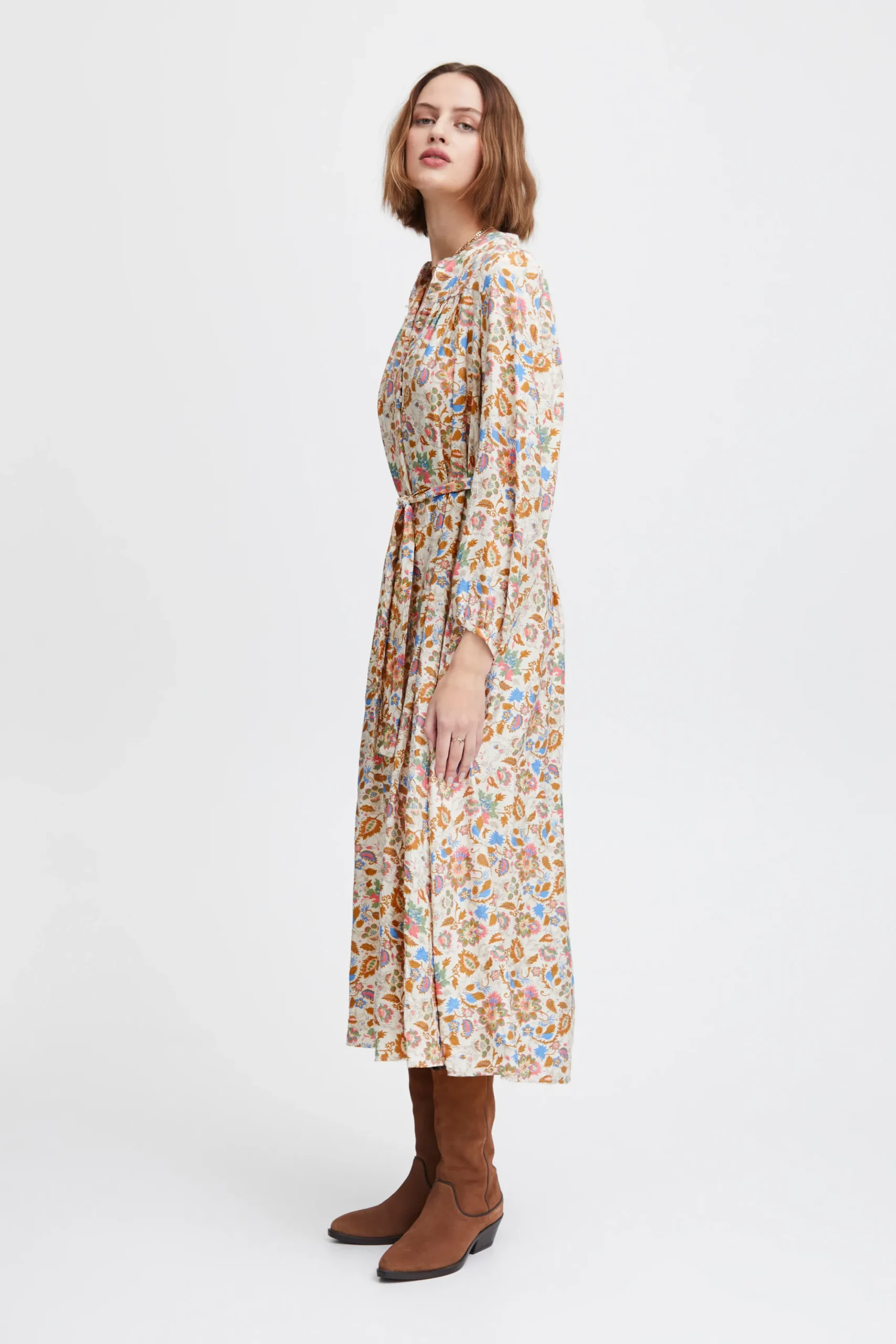 IRAVRIL Robe