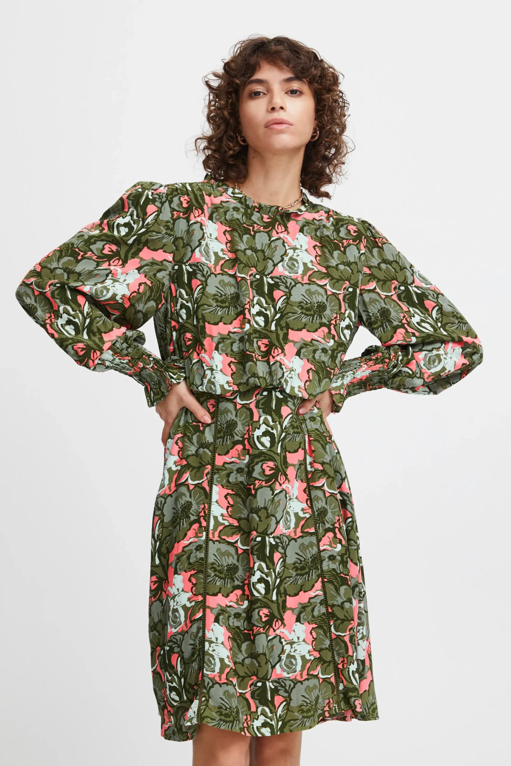 IRFARROW Robe